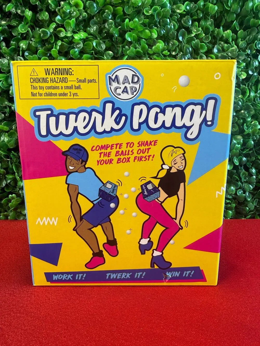 Twerk Pong Novelty Game Original Family Party Game Open Box Complete 10 Balls